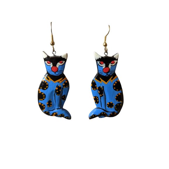 Charming Handcrafted Dangle Cat Earrings - Picture 1 of 2